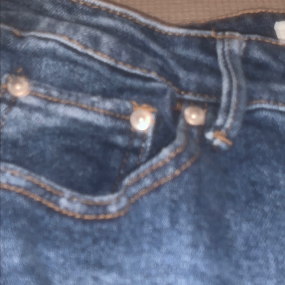 Ripped jeans